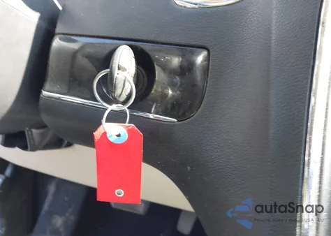 2015 Chrysler Town & Country Touring из США, поврежденный, VIN 2C4RC1BG7FR609132